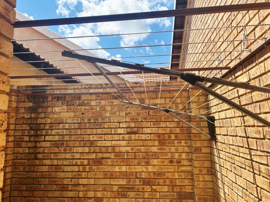 2 Bedroom Property for Sale in Stilfontein Ext 4 North West